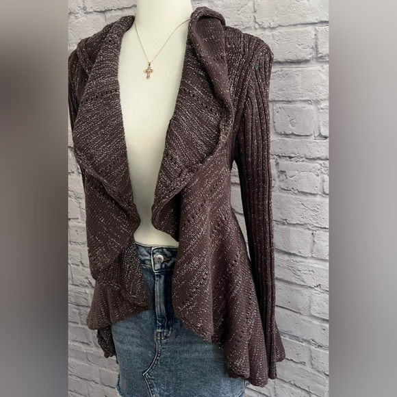 Y2k cardigan knitted sweater with ruffles - Picture 2 of 5